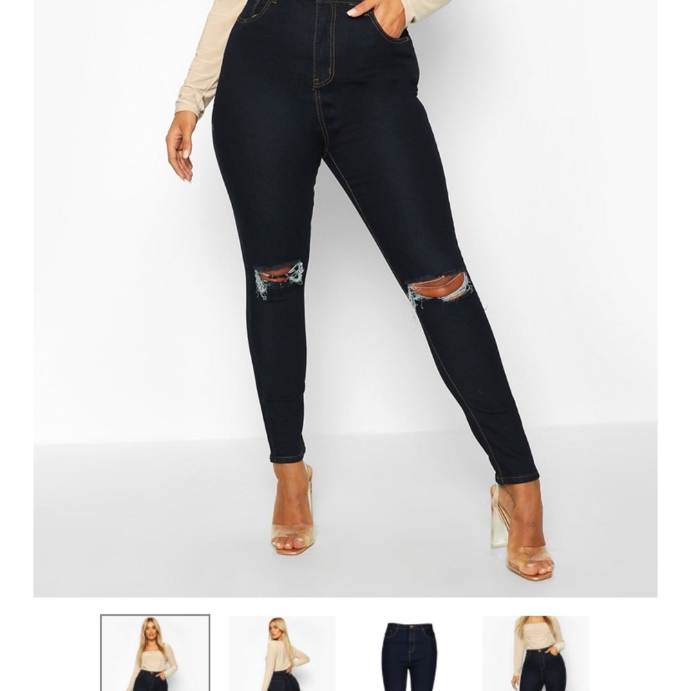 Boohoo jeans size 24 US
